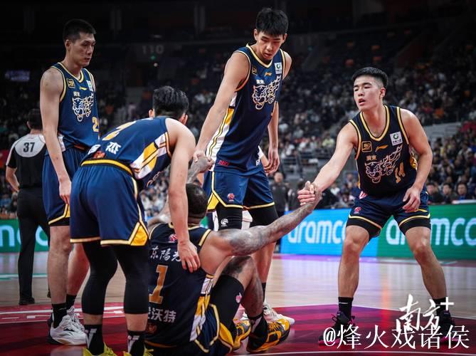 CBA赛事激战正酣：广东挑战劲旅，上海对阵同曦，山西冲击首胜